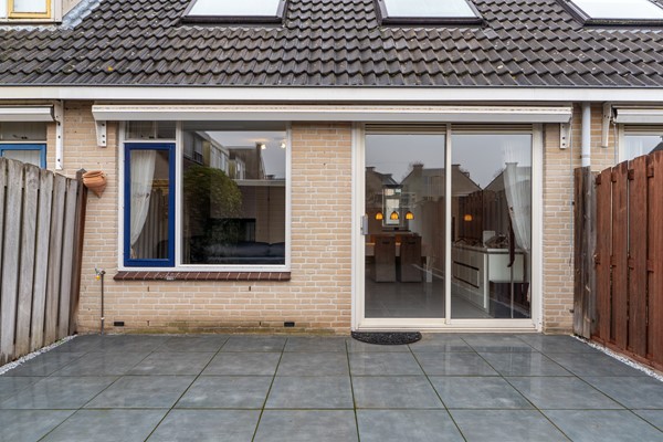 Medium property photo - Heerenbeekplantsoen 11, 1333 XE Almere